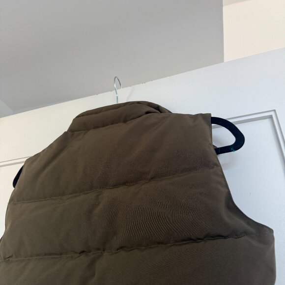 NWT Canada Goose Ladies Freestyle Vest In Military Green Quilted Down Filled - Picture 9 of 9